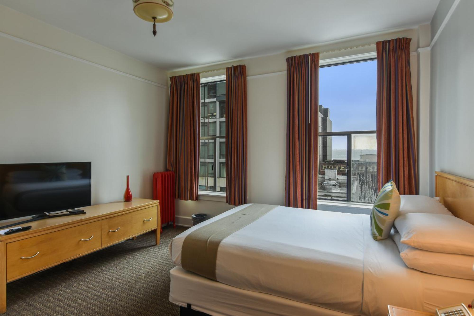 Moore Hotel Сиатъл Екстериор снимка