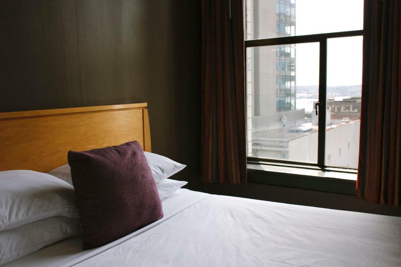 Moore Hotel Сиатъл Екстериор снимка